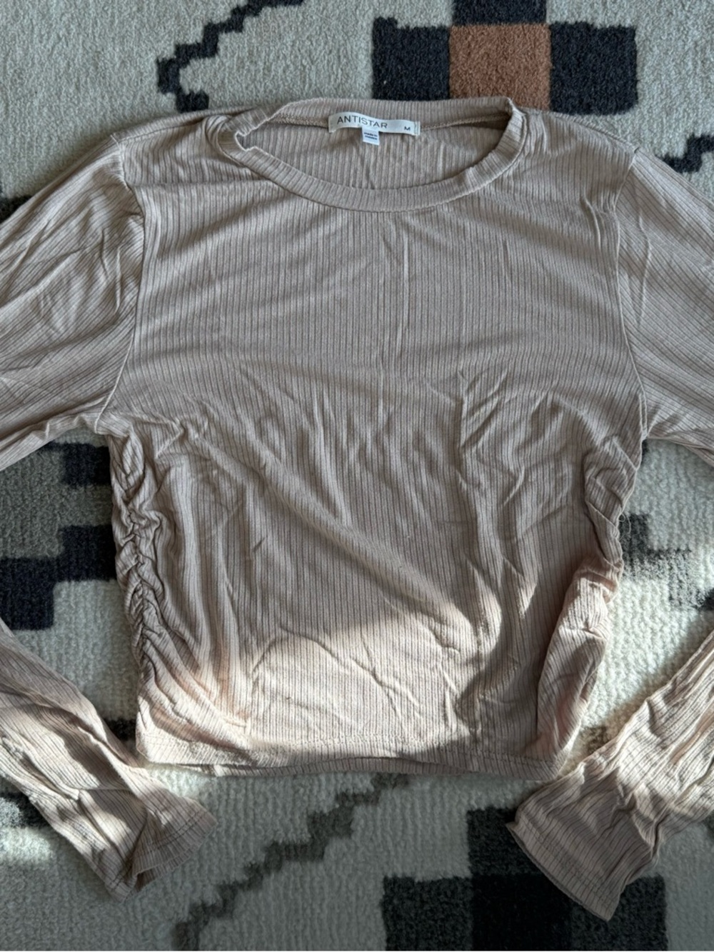 ANTISTAR Women's Long Sleeve Ruched Side Crewneck Top - Light Taupe